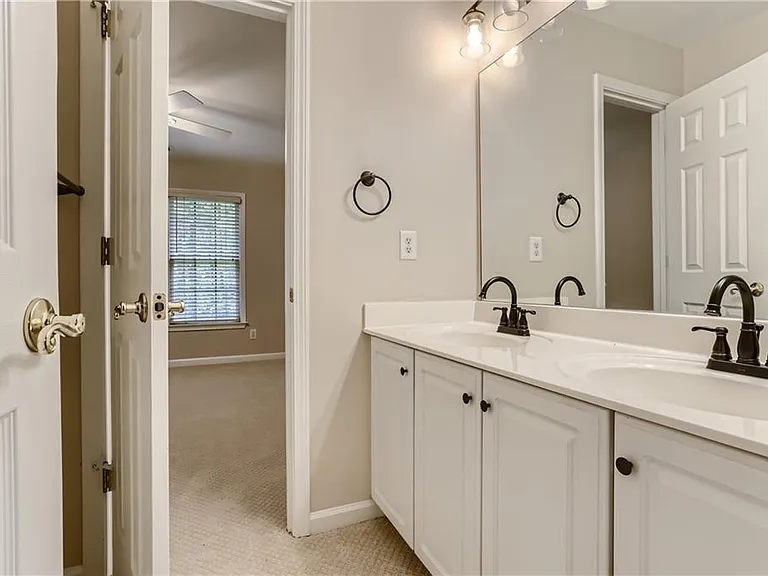 4612 Chardonnay Ct — Photo 18