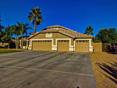 1776 E Robin Ct, Gilbert, AZ, 85296