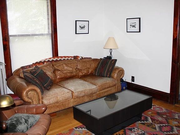 3rd image of 469 Dayton Ave
