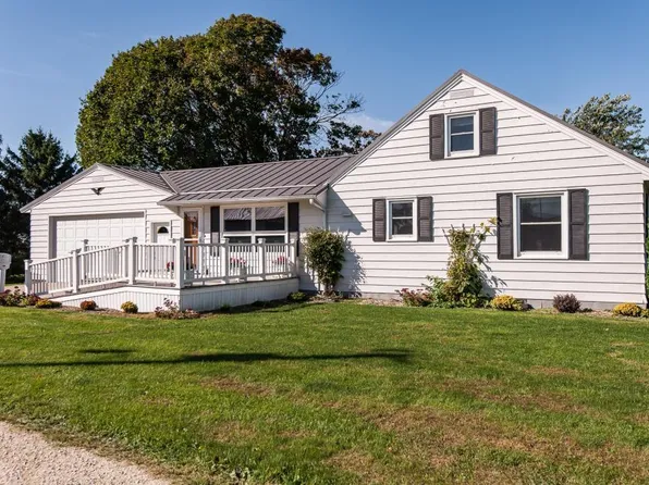 10242 Highway 30 SW, Hayfield, MN 55940