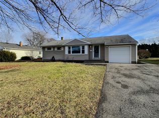 156 Ripplewood Dr, Rochester, NY 14616
