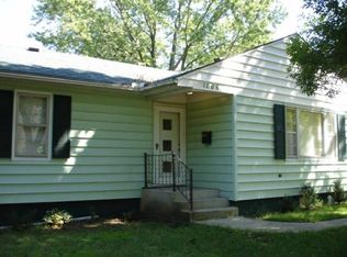 1806 Raismore Rd, Rockford, IL 61108