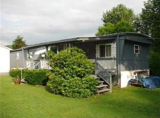 710 Jacobs St, Confluence, PA 15424