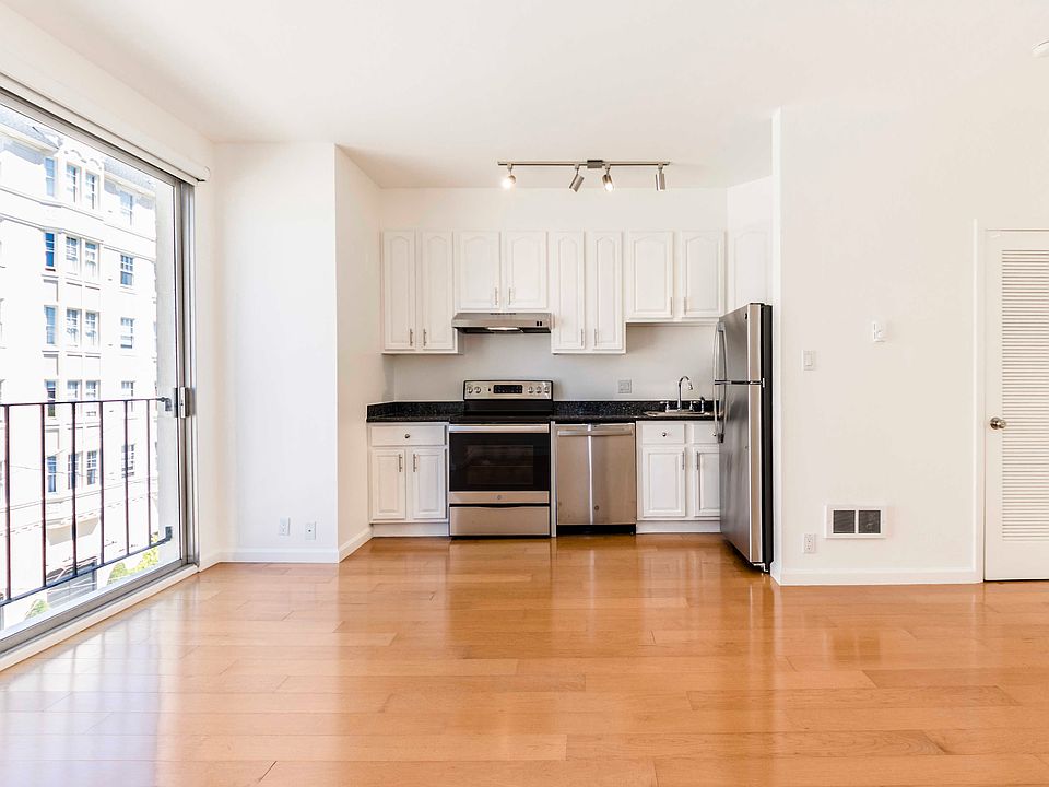 1st image of 2635 Fillmore St #301