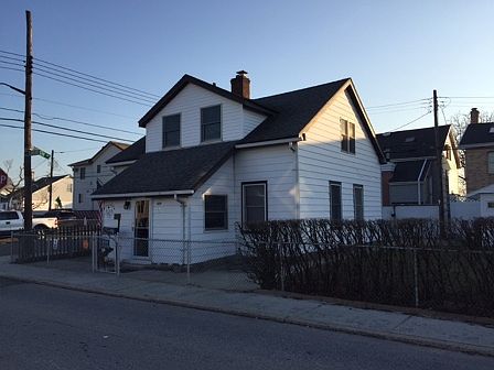 1st image of 49 Garland Ct