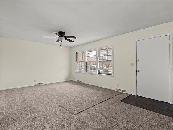 3rd image of 10520 Skiles Ave