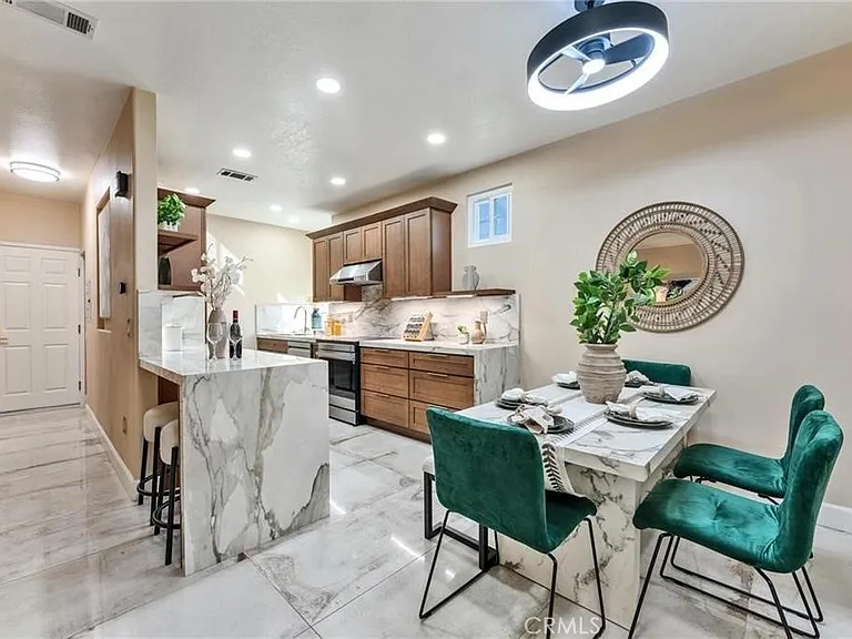 312 Torito Ln — Photo 3