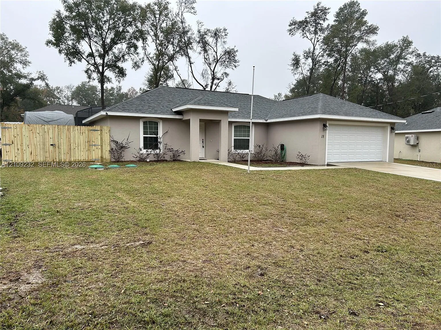 3 bed, 2.5 bath, 1290 sqft, $1,925 — Photo 2