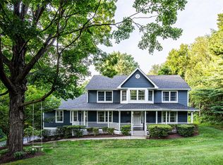 8 Sills Ct, Warwick, NY 10990