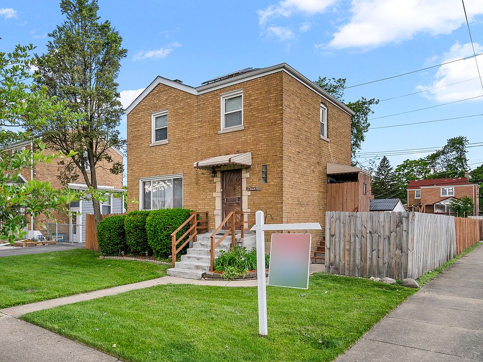 1st image of 3144 Ernst St