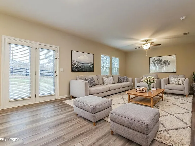 525 Knightsbridge Ln — Photo 4