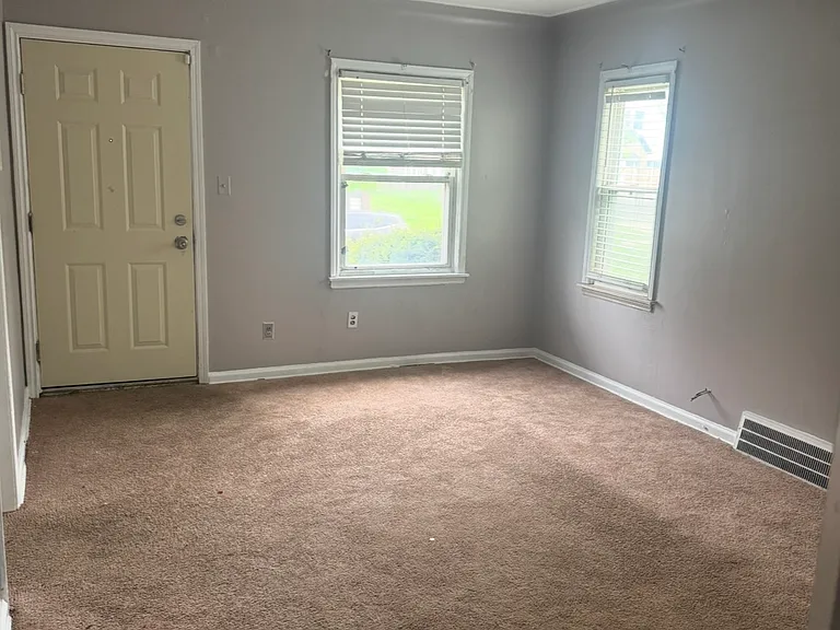 14283 Wisconsin St — Photo 1