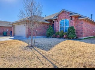 1309 Leigh Cir, Yukon, OK 73099