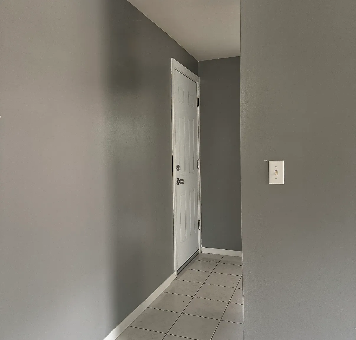 1 bed, $1,300 — Photo 2