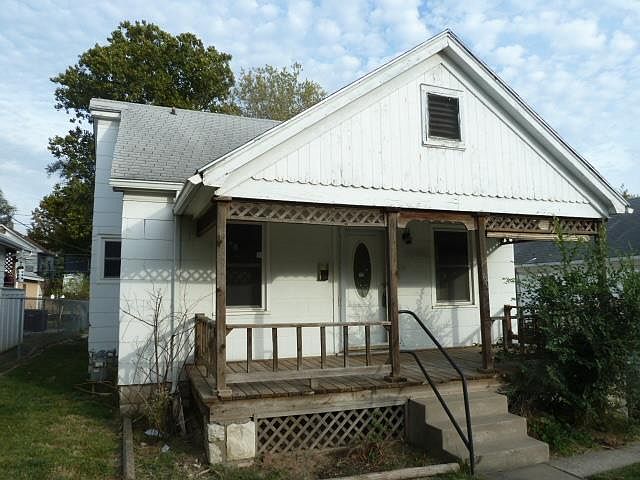 1st image of 69 S 18th St