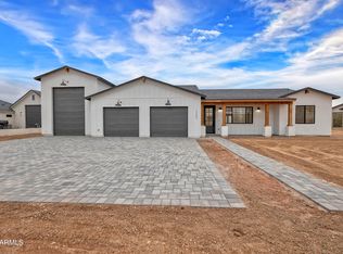 1263 N Lucky Ln, Queen Creek, AZ 85144