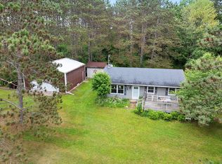 11004 Durant Rd, Waupaca, WI 54981