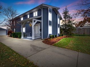 828 Jefferson St, Hinsdale, IL 60521