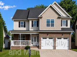 2469 Senseney Dr, Clarksville, TN 37042
