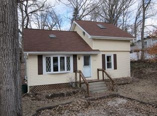 7720 S Oak Rd, Wonder Lake, IL 60097