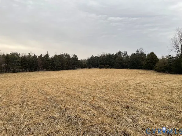 36 Rhodes Ln, Cartersville, VA 23027