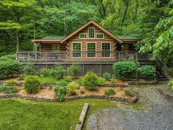 30 Bussell Rd, Gordonsville, TN 38563
