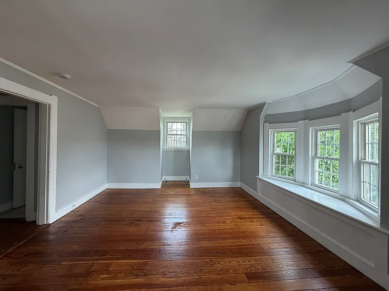 139 Prospect St #3C — Photo 4