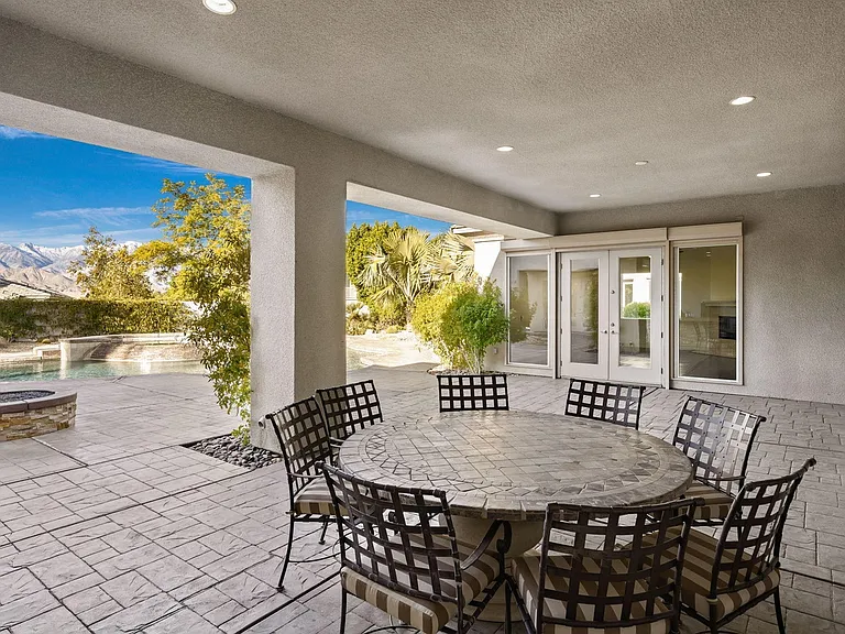 5 Chopin Ct — Photo 33