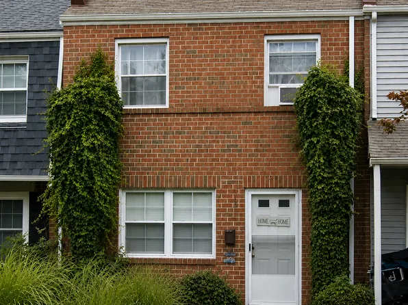 68 Ethan Allen Ct, Newark, DE 19711