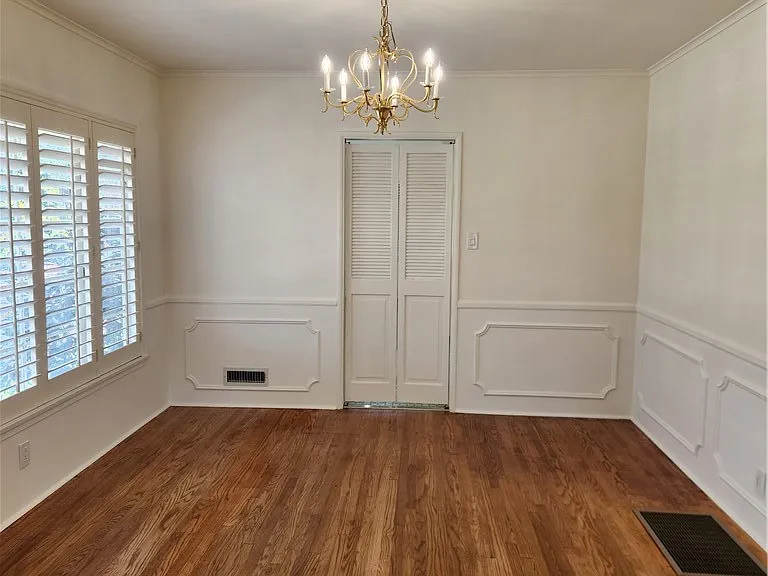 10504 Dunleer Dr — Photo 5