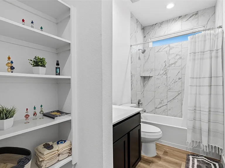 318 Springfield Terrace Dr — Photo 20