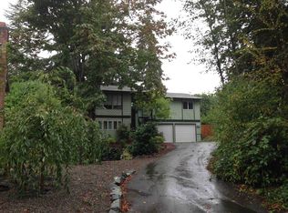 10319 36th Ave NE, Seattle, WA 98125