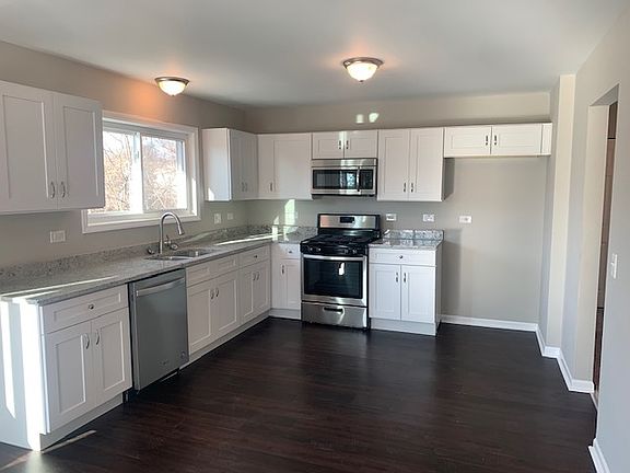 4th image of 58 Cloverleaf Rd