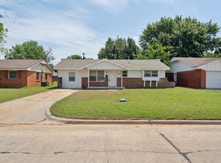 1000 Moraine Ave, Midwest City, OK 73130