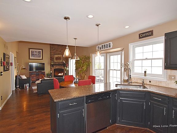 3rd image of 1109 Westfield Crse