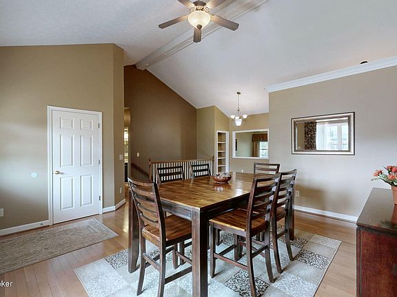 5th image of 5305 Stonybrook Ct