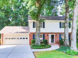 5842 Trailwoods Ct, Stone Mountain, GA 30087