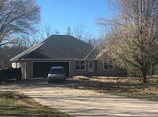 429 Creekway Dr, Crossville, TN 38555