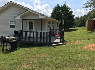 126 Little Choestoea Rd, Westminster, SC 29693