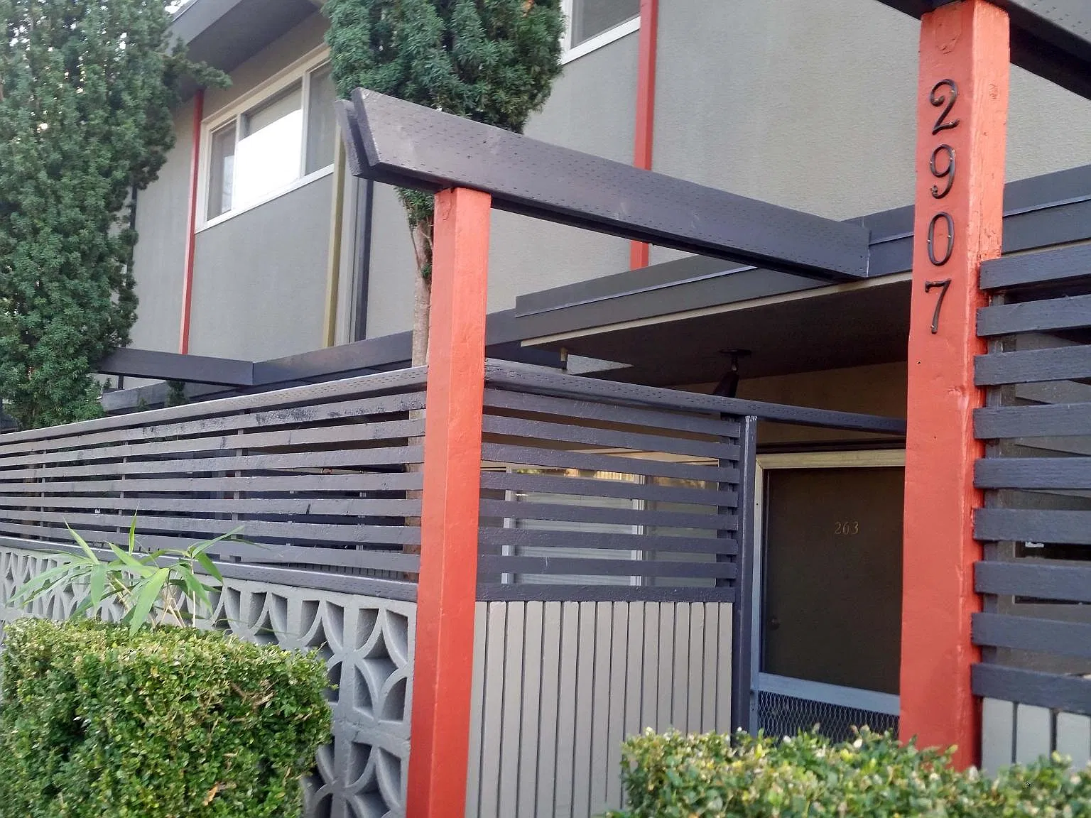 1 bed, 560 sqft, $1,615 — Photo 2