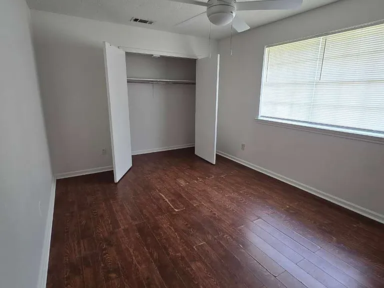 7032 Bundy Rd — Photo 6