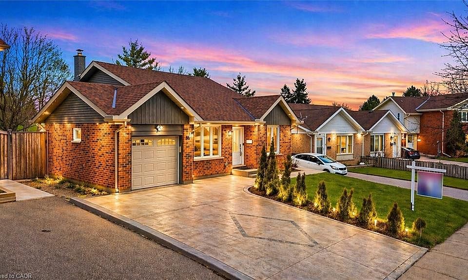 1st image of 86 Carlyle Dr