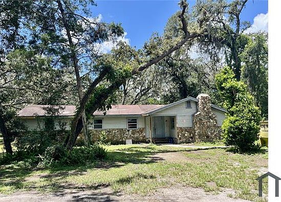 1st image of 3301 Diana Dr