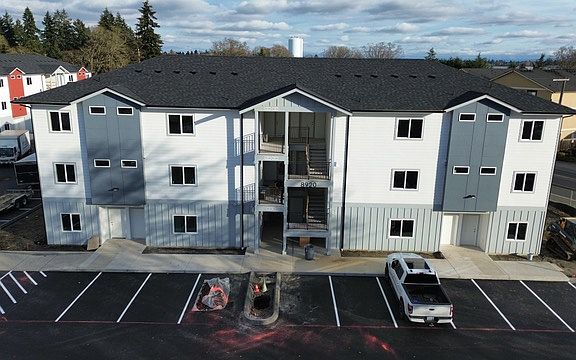 5th image of 8920 Gravelly Lake Dr SW #1B-1Ba-621Sqft