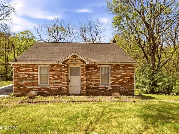 1913 Woods Creek Rd, Knoxville, TN 37924