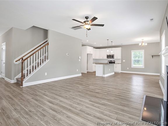 4th image of 44 Princelet Point