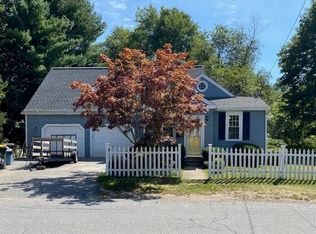 61 Pine Grove Ave, Bellingham, MA 02019