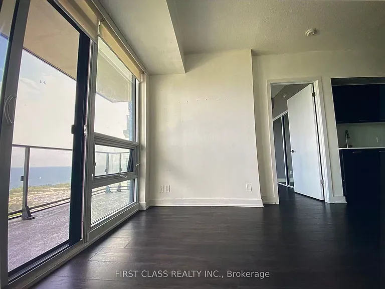 2212 Lake Shore Blvd W #3502 — Photo 2