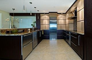 5th image of 9577 Gulf Shore Dr APT 402