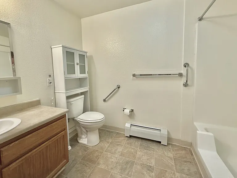 Broomfield Greens Senior Apartments — Photo 14